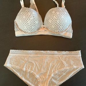 VS Bra and Pantie Set